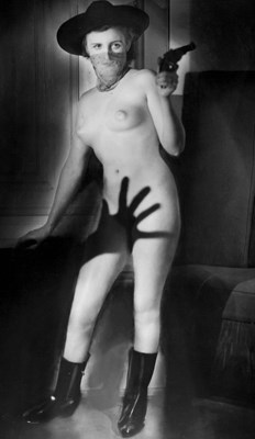 Lot 42 - OLGA WLASSICS (1895–1969)