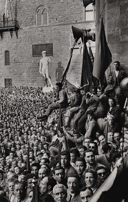 Lot 54 - DAVID SEYMOUR (1911–1956)