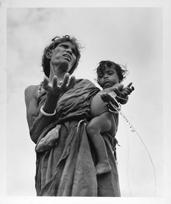 Lot 57 - WERNER BISCHOF (1916–1954)