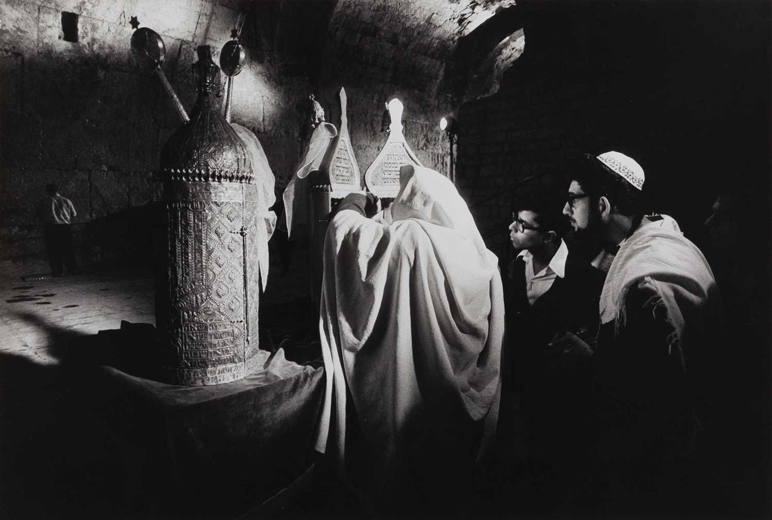 Lot 83 - LEONARD FREED (1929–2006)