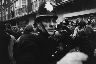 Lot 86 - DON MCCULLIN (*1935)