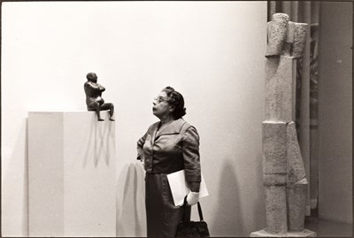 Lot 121 - EVE ARNOLD (1912–2012)