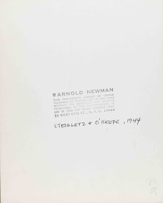 Lot 49 - ARNOLD NEWMAN (1918–2006)