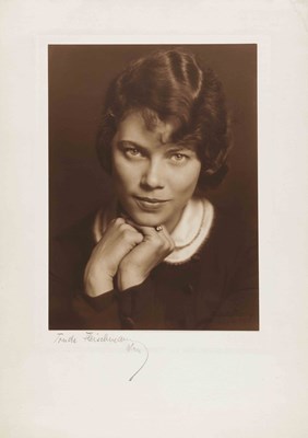 Lot 22 - TRUDE FLEISCHMANN (1895–1990)